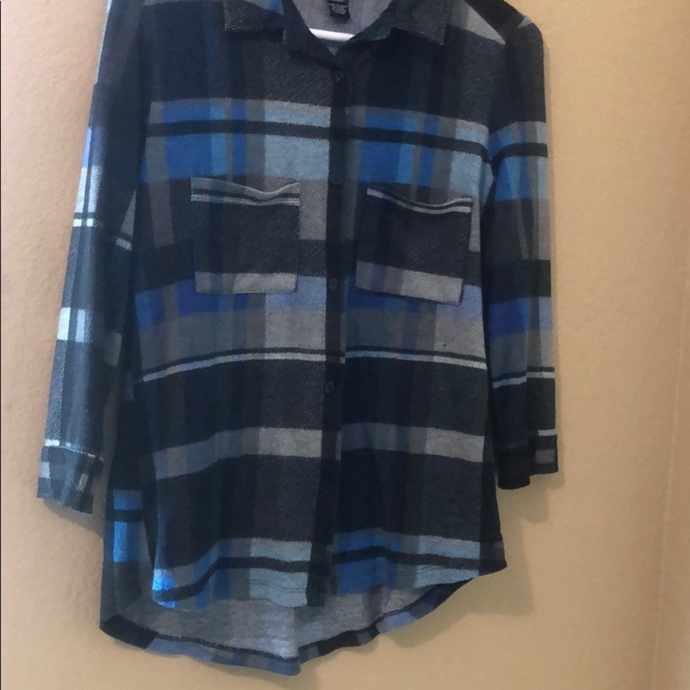 Comfy/soft Rue 21 plaid shirt